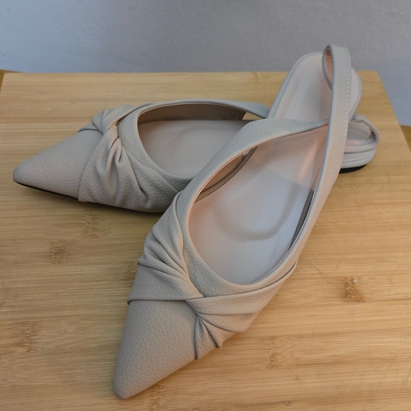 SHEIN Khaki Pointed Toe Slingback Flats size 8.5 - Picture 3 of 7